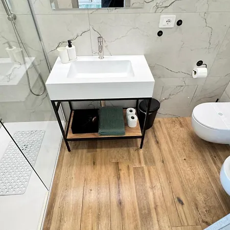 Downtown Express - Lucio Sestio Metro A, Fast Connection To The Centre 4* Ρώμη